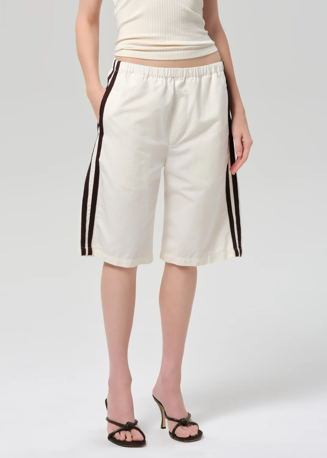 Anais Pull On Track Short in Cream - Image 4