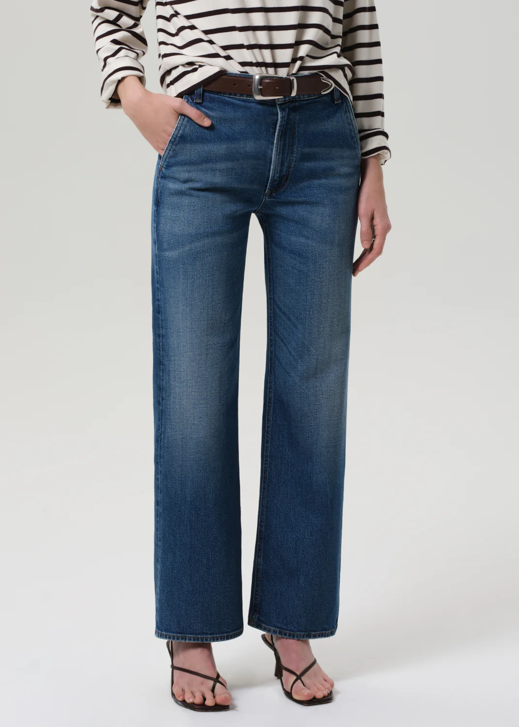 Annina Pocket Trouser 30" in Cici - Image 4