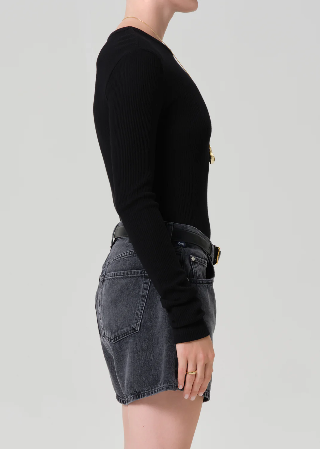 Bina Crewneck in Black - Image 3
