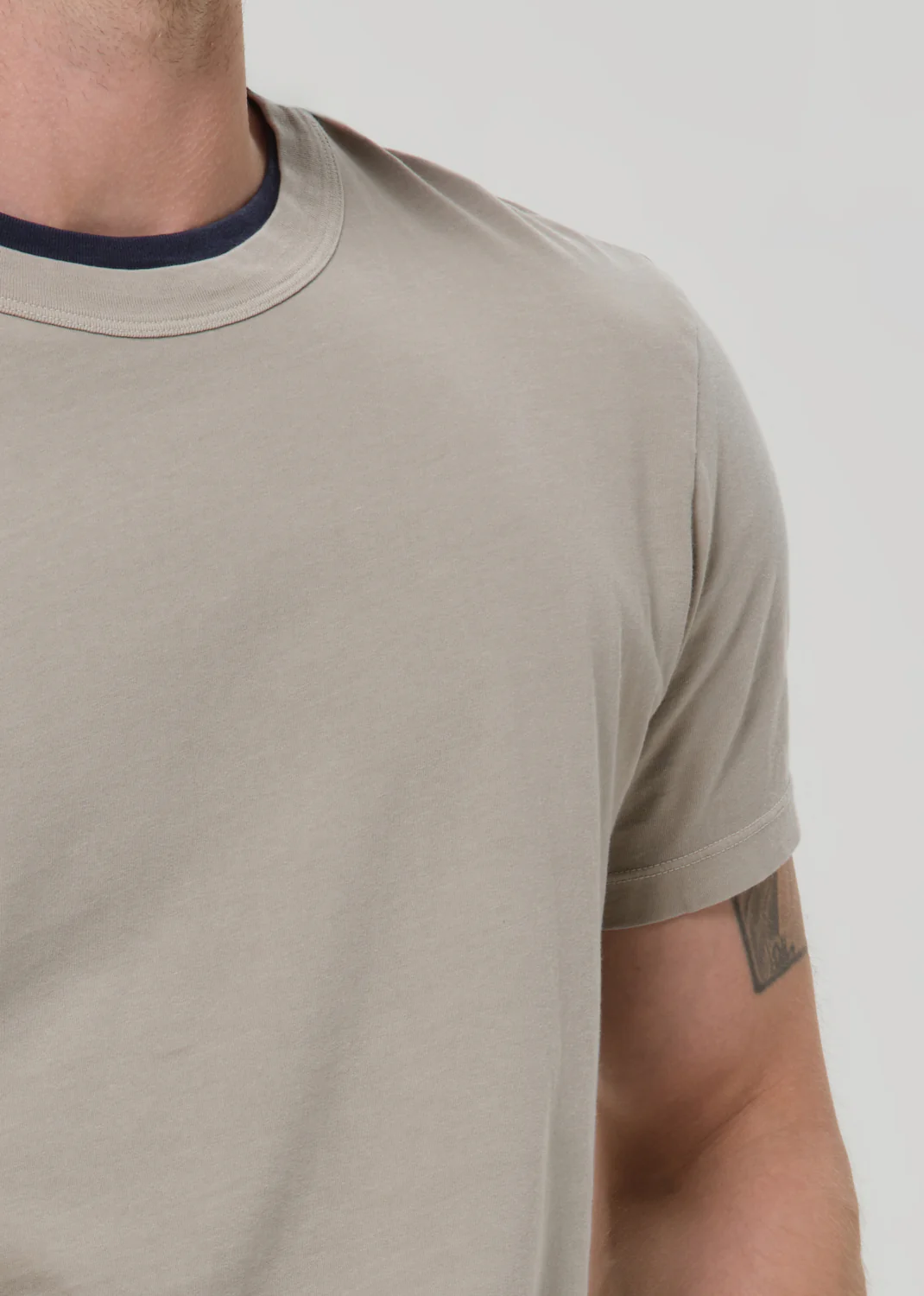 Everyday Short Sleeve Tee in Burnished Quartz - Image 5