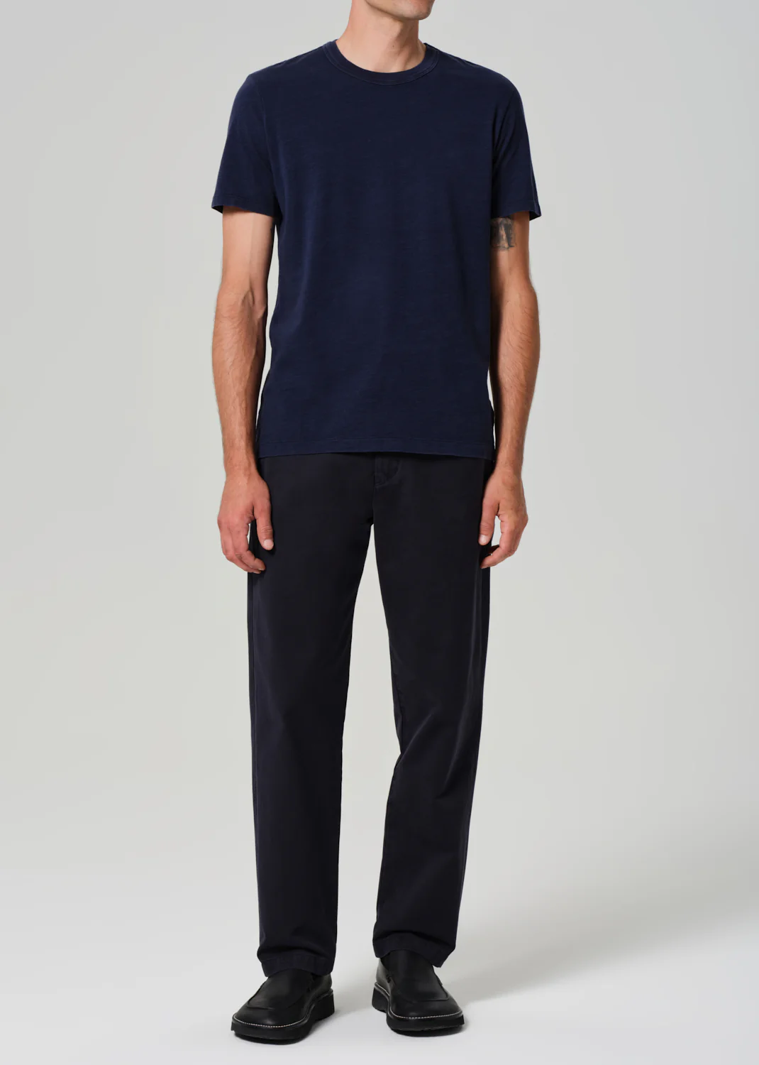 Everyday Short Sleeve Tee in Midnight - Image 6