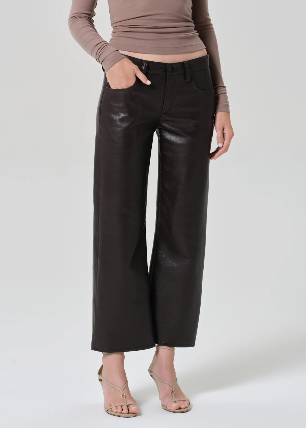 Faye Vintage Straight Recycled Leather in Chocolate - Image 5