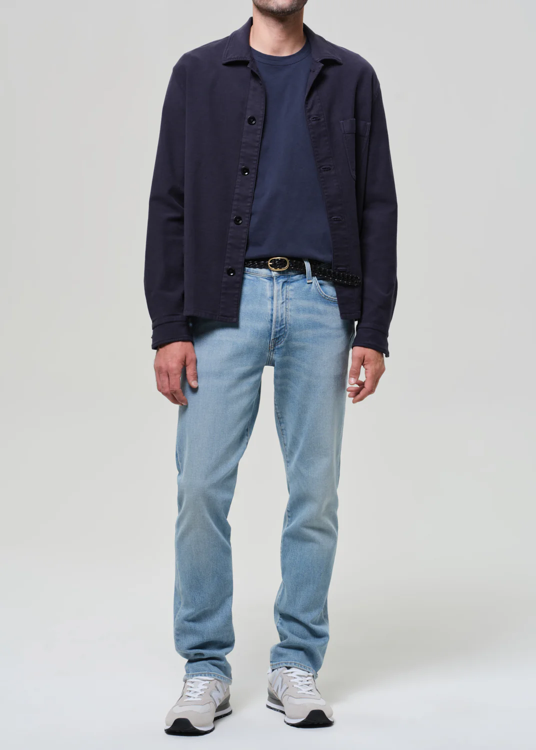 Gage Slim Straight Perform in Light Wash - Image 3