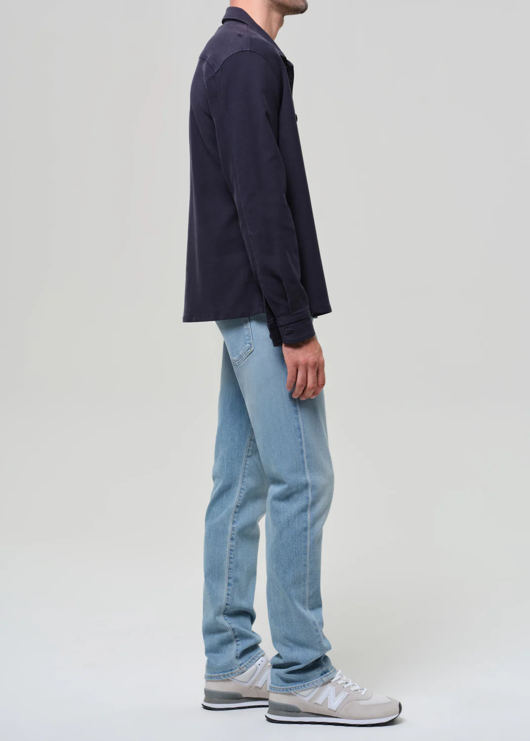 Gage Slim Straight Perform in Light Wash - Image 5