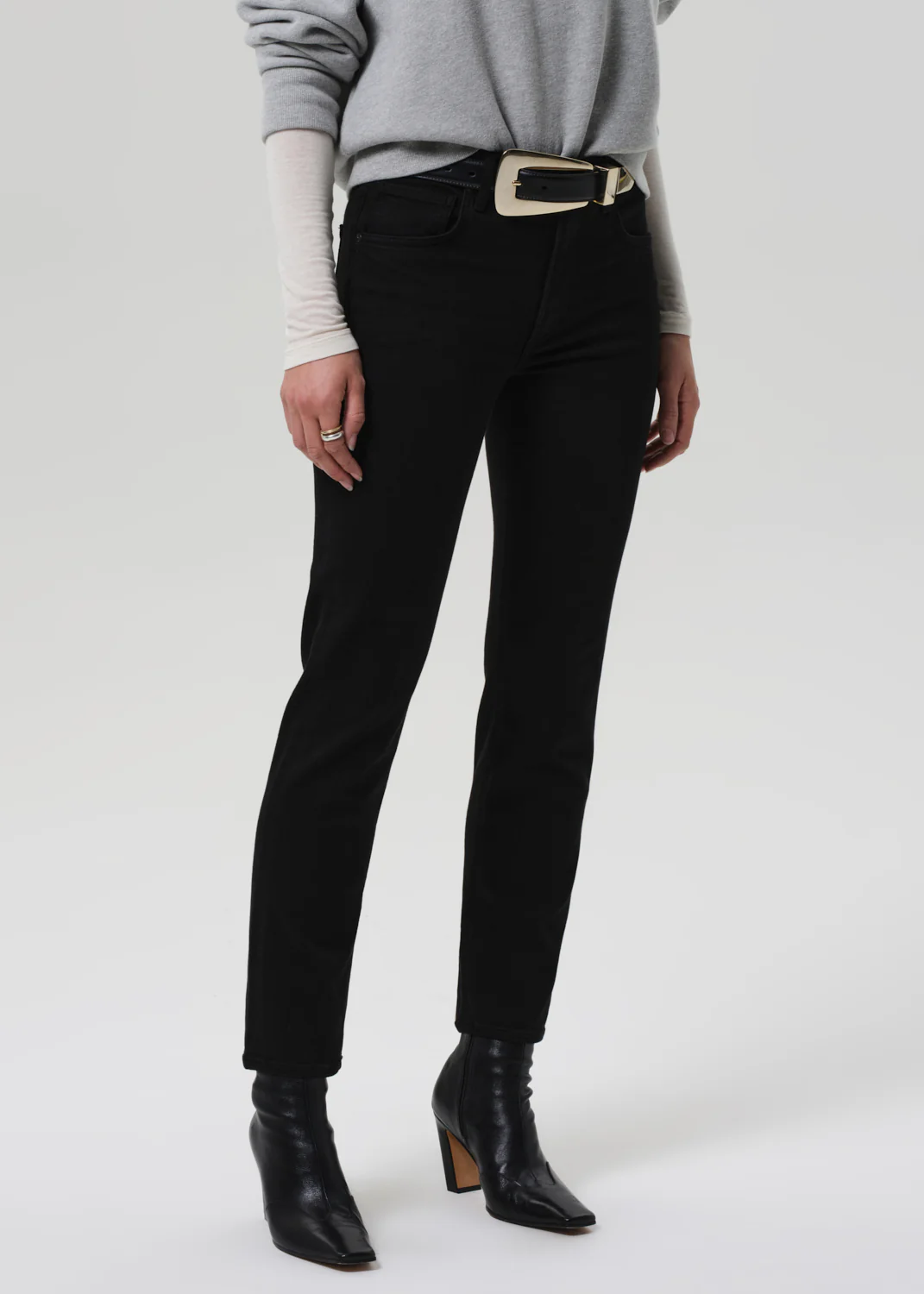 Isola Slim in Plush Black - Image 4