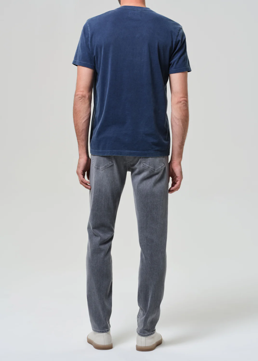 London Tapered Slim Perform in Sycamore - Image 3