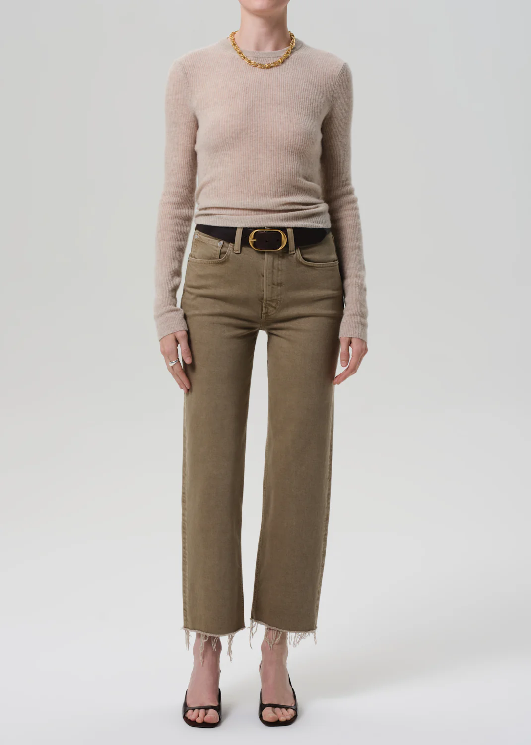 Palma Straight Raw Hem in Bezal