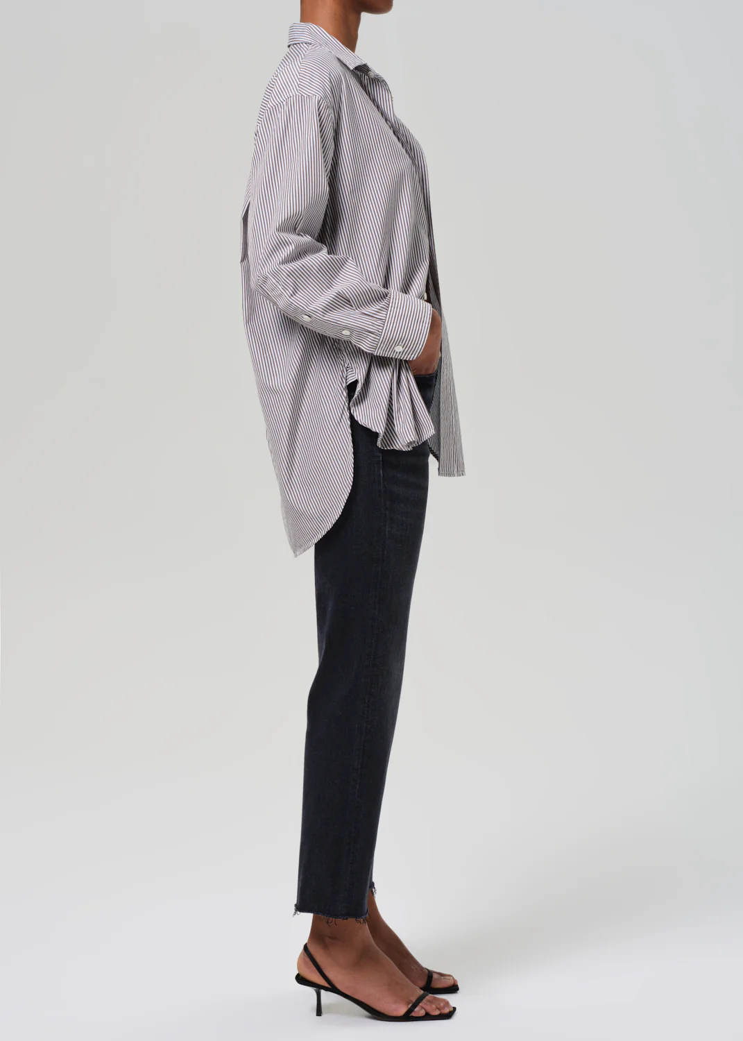 Palma Straight Raw Hem in Medallion - Image 3