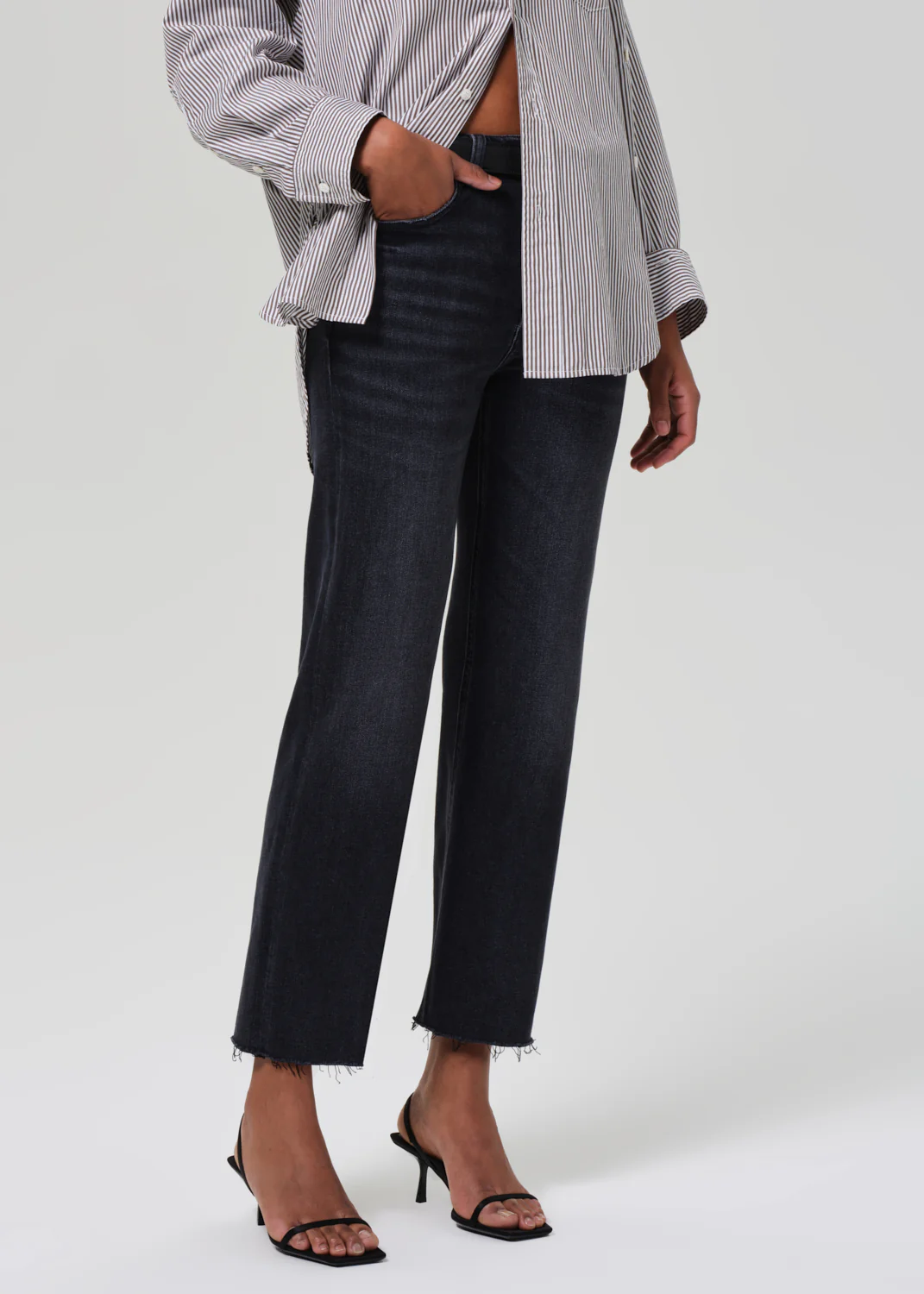 Palma Straight Raw Hem in Medallion - Image 4